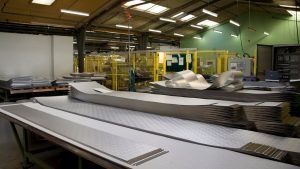 Como cortar chapa de alumínio