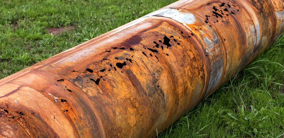 Como limpar chapa de ferro fundido