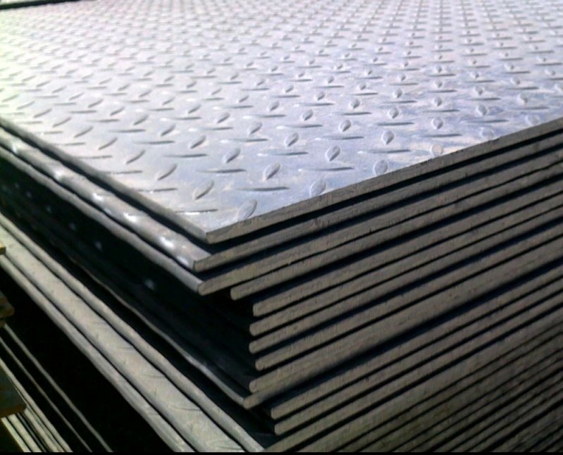 Chapa recalcada ou chapa xadrez